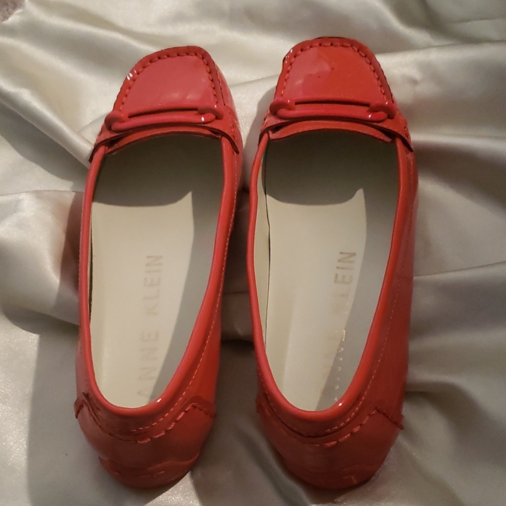 Anne Klein Aknoris Leather Loafers